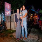 Berkat Doa Isteri. Dulu Penagih Tetapi Kini Usahawan Restoran Kaya. Allahu. Berkat Doa Isteri. Dulu Penagih Tetapi Kini Usahawan Restoran Kaya. Allahu.