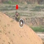Sniper Al Qassam Tembak Tepat Kepala Seorang Askar Israel Dari Jarak 1KM Buat Dunia Kagum ما شاء الله Sniper Al Qassam Tembak Tepat Kepala Seorang Askar Israel Dari Jarak 1KM Buat Dunia Kagum ما شاء الله