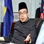 Aktiviti Masjid Ditangguhkan Kelab Malam Tak Tangguh. Ini Jawapan Dr Maza. Aktiviti Masjid Ditangguhkan Kelab Malam Tak Tangguh. Ini Jawapan Dr Maza.