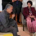 Ketika Tun Mahathir Masih PM, Presiden China Call. Apa Yang Mereka Bualkan Mengejutkan Ramai Ketika Tun Mahathir Masih PM, Presiden China Call. Apa Yang Mereka Bualkan Mengejutkan Ramai
