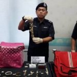3 Lelaki Rohingya Pecah Rumah Ditahan Polis Kulai. 3 Lelaki Rohingya Pecah Rumah Ditahan Polis Kulai.