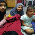 Baru 2 Bulan Kehilangan Ayah. Kini Ibu Pula Pergi Buat Selama-Lamanya. Takziah. Baru 2 Bulan Kehilangan Ayah. Kini Ibu Pula Pergi Buat Selama-Lamanya. Takziah.