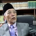 Mufti Kelantan Kongsi Pengalaman 16 Hari Dirawat Lepas Disahkan Covid-19. Mufti Kelantan Kongsi Pengalaman 16 Hari Dirawat Lepas Disahkan Covid-19.