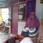 Keluarga Dipulau Oleh Orang Kampung Sebab Anak Meninggal Akibat Covid-19. Keluarga Dipulau Oleh Orang Kampung Sebab Anak Meninggal Akibat Covid-19.