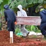 Tak Mahu Kebumi Cara Covid19. Keluarga Ceroboh Hospital Dan Larikan Mayat Mangsa COVID-19 Tak Mahu Kebumi Cara Covid19. Keluarga Ceroboh Hospital Dan Larikan Mayat Mangsa COVID-19