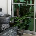 Tetamu Tak Diundang Ketuk Pintu Rumah. Besar Dan MENYERAMKAN. Tetamu Tak Diundang Ketuk Pintu Rumah. Besar Dan MENYERAMKAN.