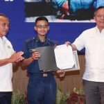 Viral Bantu Tumpaskan Peragut. Ini Anugerah Yang Pemuda Ini Dapat. Viral Bantu Tumpaskan Peragut. Ini Anugerah Yang Pemuda Ini Dapat.