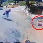 Video Detik-Detik Cemas Lelaki Selamatkan Bayi Dalam Walker. Video Detik-Detik Cemas Lelaki Selamatkan Bayi Dalam Walker.