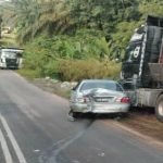 Lori Terundur Semasa Daki Bukit, Tiga Kenderaan Kemalangan Lori Terundur Semasa Daki Bukit, Tiga Kenderaan Kemalangan