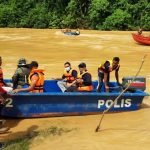 Dua Beranak Hilang Bot Dinaiki Karam Dua Beranak Hilang Bot Dinaiki Karam