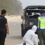 Penduduk Kampung Terkejut Jumpa Mayat Wanita Di Pantai. Penduduk Kampung Terkejut Jumpa Mayat Wanita Di Pantai.