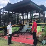 Rumah Pesara Guru Hangus Dijilat Api Terkena Panahan Petir Rumah Pesara Guru Hangus Dijilat Api Terkena Panahan Petir