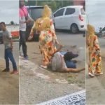 Lelaki Cedera Di Bahagian Muka Dan Badan Selepas Bertengkar Di Tepi Jalan Lelaki Cedera Di Bahagian Muka Dan Badan Selepas Bertengkar Di Tepi Jalan