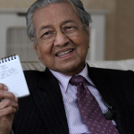 Pilih PM. Tun Mahathir Dedah “SESUATU” Yg Ramai TAK TAHU. Pilih PM. Tun Mahathir Dedah “SESUATU” Yg Ramai TAK TAHU.