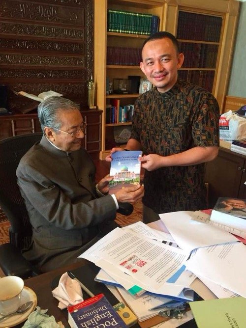 Dr Maszlee Tergamam Dilantik Menteri Pendidikan Tetapi....