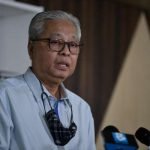 Ini SOP Ketika Seseorang Pergi Ke Stesen Minyak. Ini SOP Ketika Seseorang Pergi Ke Stesen Minyak.