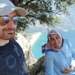 Suami ‘Selfie’ Sebelum Tolak Isteri Hamil Dari Tebing Bukit. KEJAM. Suami ‘Selfie’ Sebelum Tolak Isteri Hamil Dari Tebing Bukit. KEJAM.
