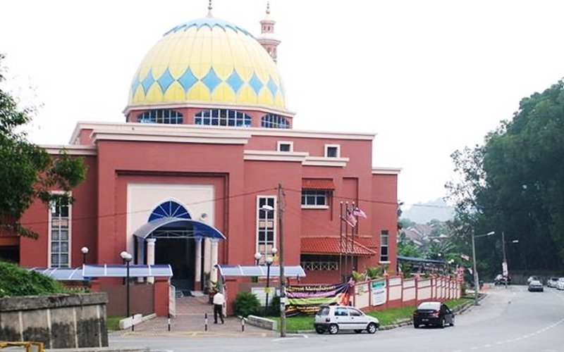 Masjid Laung Azan Maghrib Awal, Puasa Terbatal Dan Wajib Ganti