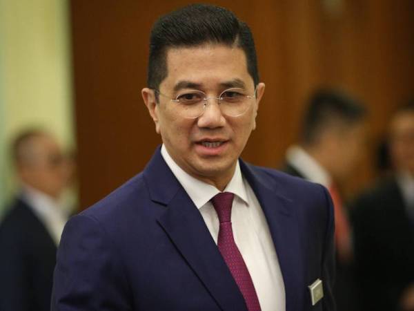 Khabar Azmin Bakal Tarik Sokongan ? Ini Jawapan Balas SU Politik Beliau