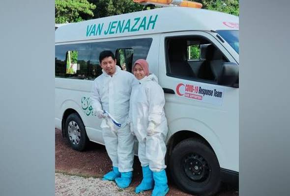 Pengantin Baru Urus Jenazah Sehari Selepas Bersanding
