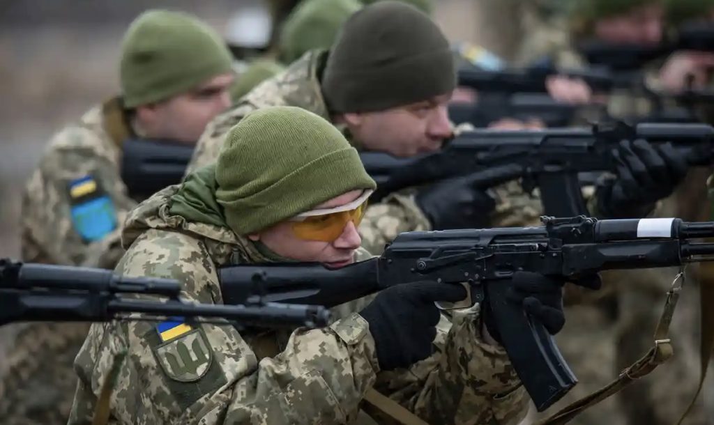 Ukraine Gesa Rakyatnya Keluar Dari Rusia Lepas Isytihar Darurat