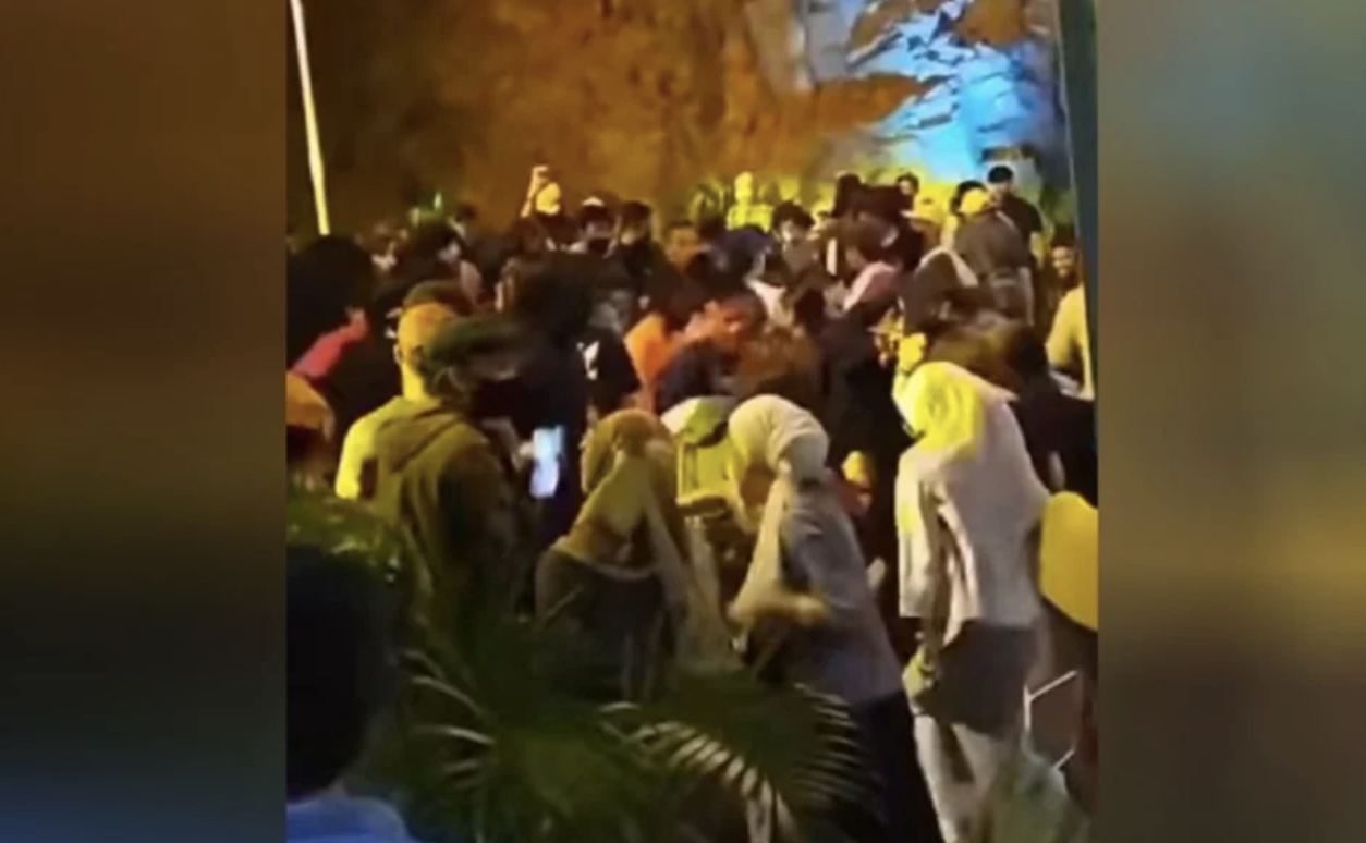 Viral Video Situasi Konsert Tak Ikut SOP. Polis Akan Siasat Penganjur