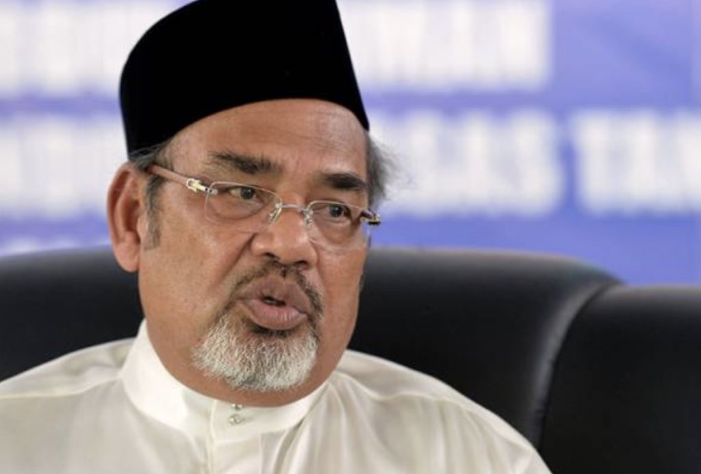 Tajuddin Lantik Diri Sendiri Sebagai Duta Malaysia Ke Indonesia?