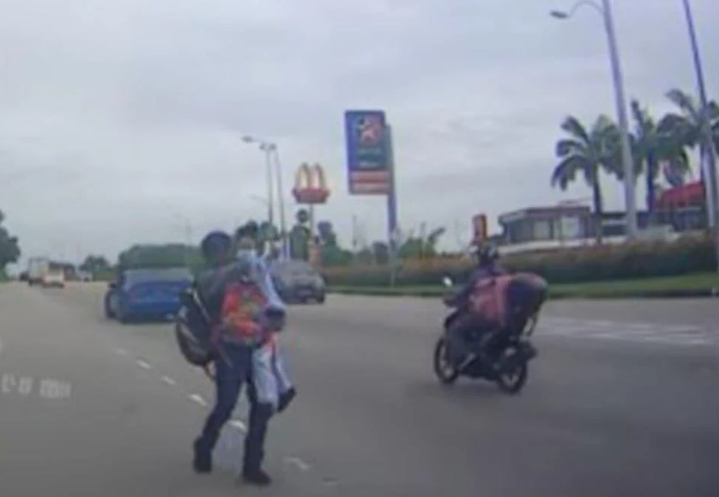 Lelaki Terlibat Dalam Cubaan Culik Kanak-kanak Ditahan Polis (ADA VIDEO)