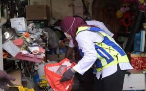 Tinggal Dalam Sampah, Warga Emas Bakal Didakwa