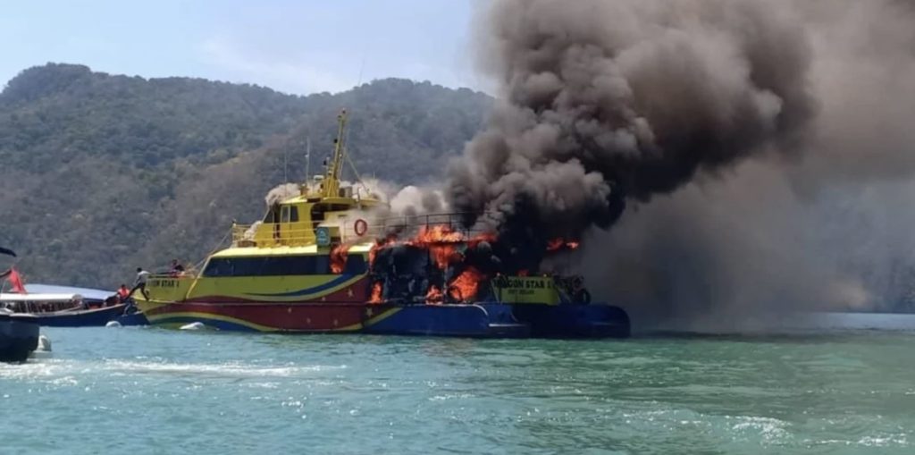 VIRAL Feri Langkawi Terbakar. Rupa-Rupanya Ini Yang Berlaku..