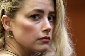 Selesai Kes Johnny Depp, Amber Heard DILAMAR Lelaki Arab. Ini Yang Berlaku Selesai Kes Johnny Depp, Amber Heard DILAMAR Lelaki Arab. Ini Yang Berlaku