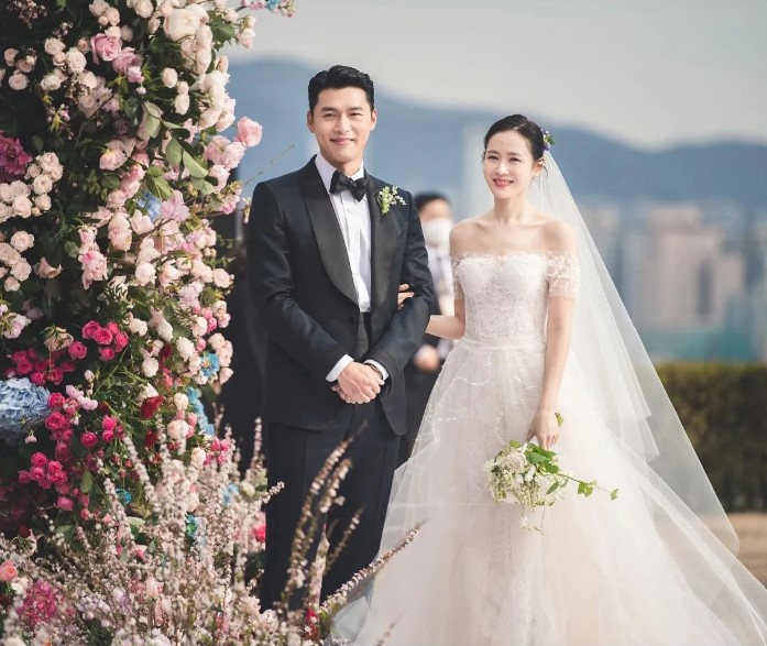 Pasangan Sensasi, Son Ye Jin Dan Hyun Bin Umum Berita GEMBIRA