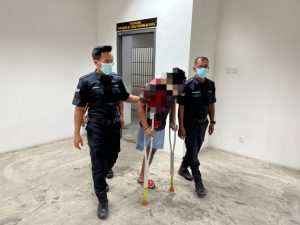 Abang ‘Kudung’ Tergamak ROGOL Adik Sehingga Mengandung. Ini BALASANNYA Abang 'Kudung' Tergamak ROGOL Adik Sehingga Mengandung. Ini BALASANNYA