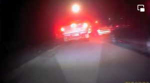 Tular Hilux Guna Lorong Kecemasan. Ini PADAHNYA Tular Hilux Guna Lorong Kecemasan. Ini PADAHNYA