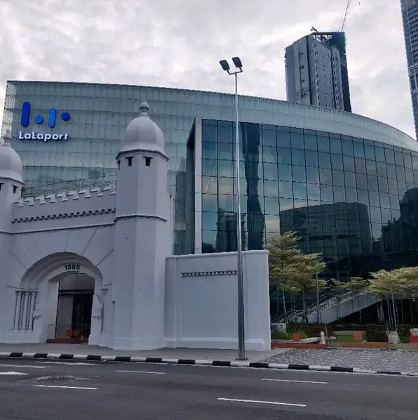 Nak OOTD?? Ini Tempat Menarik & Percuma Di Kuala Lumpur Untuk Geng OOTD
