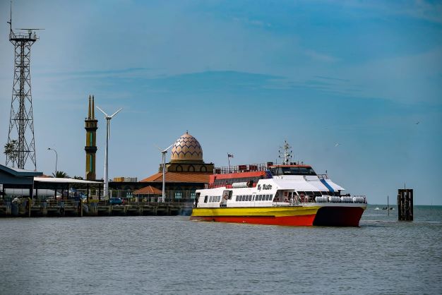 Tambang Feri Langkawi Naik Harga Mulai 5 Ogos!