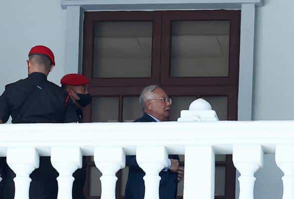 Perbicaraan 1MDB. Saksi Dakwa RM90.9 Juta Masuk Akaun Najib Pada 2012