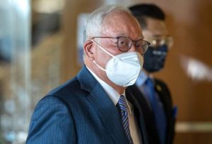 Najib Fail Semakan Kehakiman, Mohon Hadir Sidang Dewan Rakyat