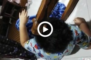VIRAL VIDEO Ibu ‘Hempuk’ Budak Dengan Meja Kayu VIRAL VIDEO Ibu 'Hempuk' Budak Dengan Meja Kayu