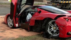 Ferrari RM 12.9 Juta Tak Sempat Sampai Kepada Pemiliknya.
