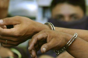 Tumbuk Dan Pijak Ibu Kandung. Seorang Lelaki Ditahan Polis.