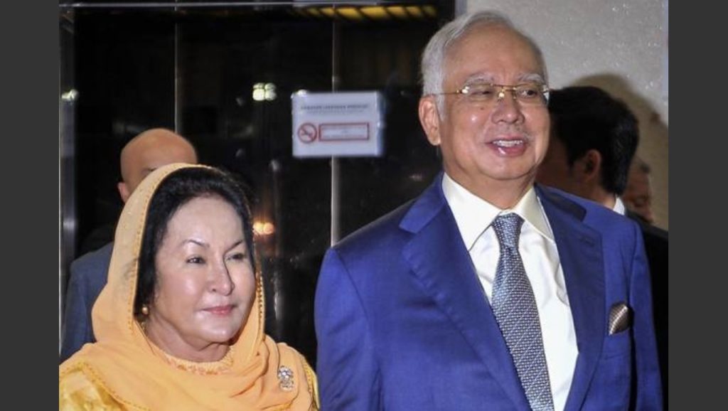 Kerajaan Gagal Lucut Hak Barang Kemas, Jam, Beg Tangan Milik Najib & Rosmah