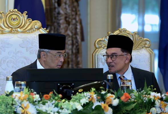 YDP Agong Enggan Terima Gaji Sejak Negara Dilanda Covid-19 
