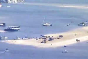 Helikopter Bertembung: Empat Terbunuh, Tiga Cedera Parah