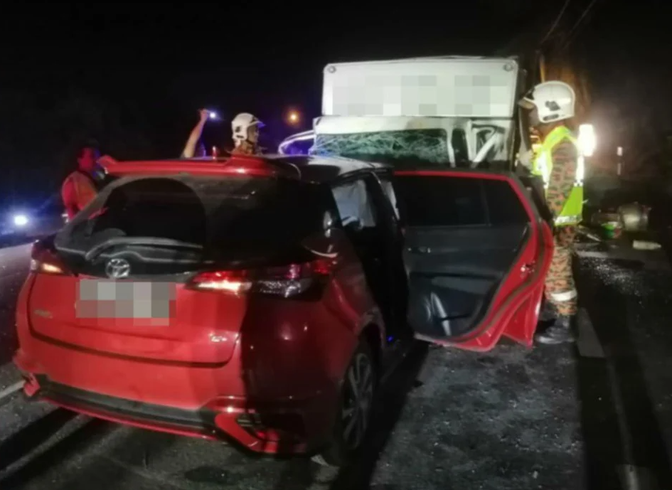 Dua Beranak Maut Berpunca Kereta Salah Masuk Laluan