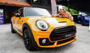 Dihadiahkan Kereta. Ini Kata² Bell Ngasri Buat Ramai RESPEK! Kereta Bell