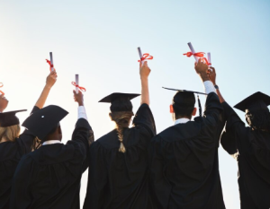 surat jemputan ke majlis graduasi